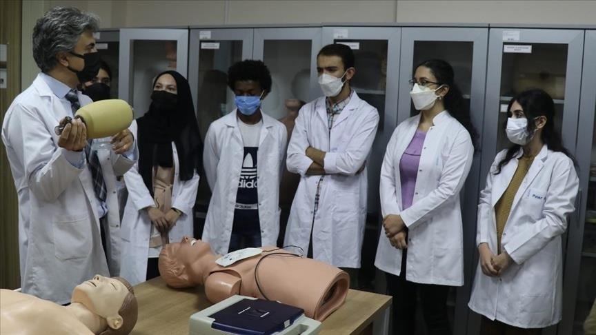 الخدمات الطبية