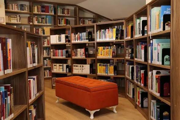 المكتبة